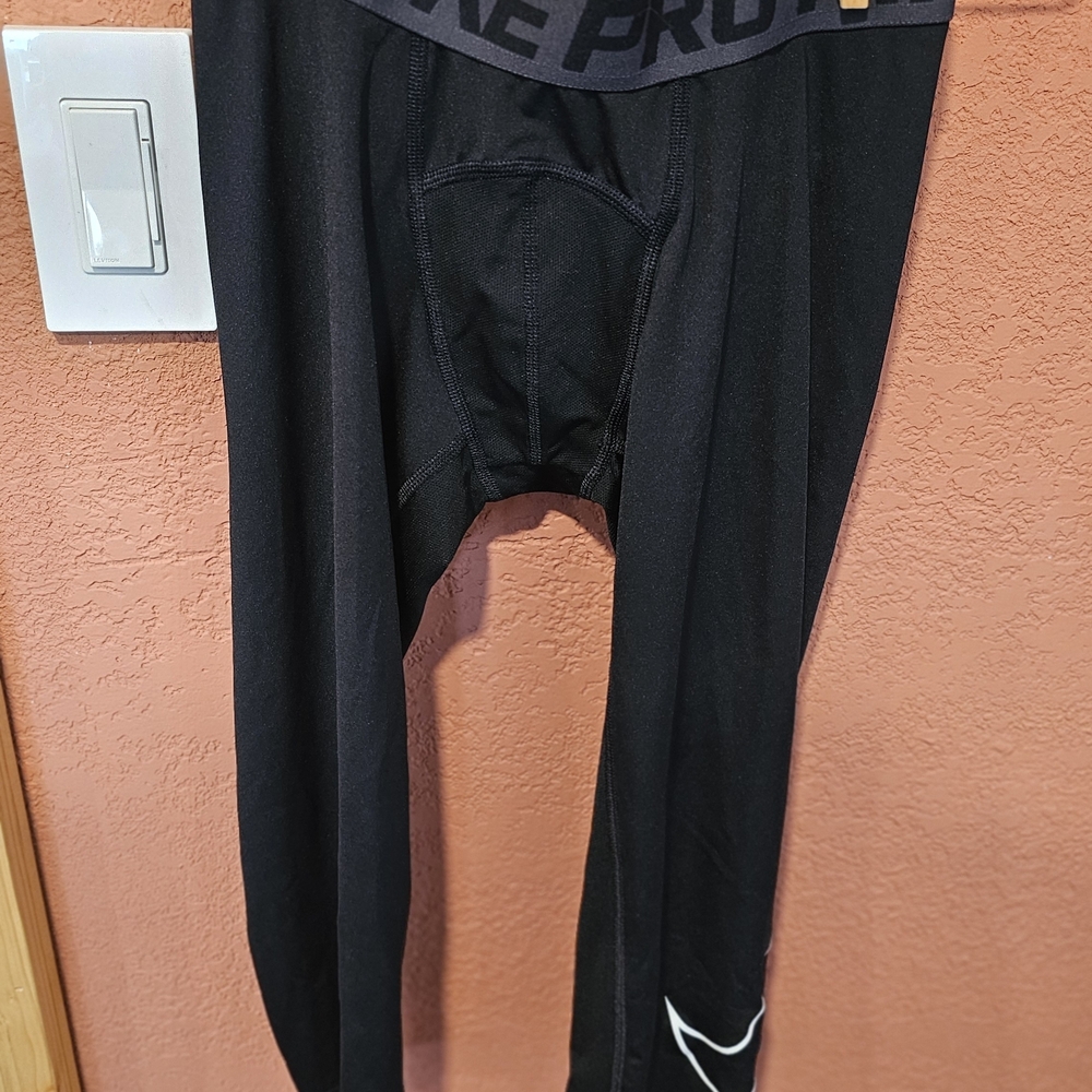 Nike Men's Black Compression Tights